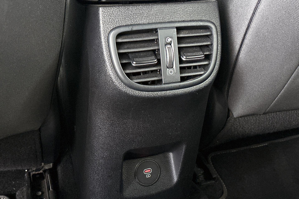 Kia Ceed Sportswagon (X043GL) met abonnement