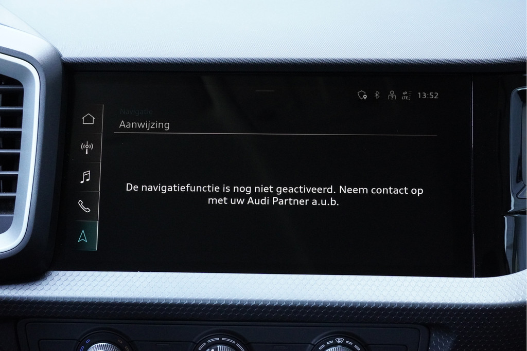 Audi A1 (L127JF) met abonnement