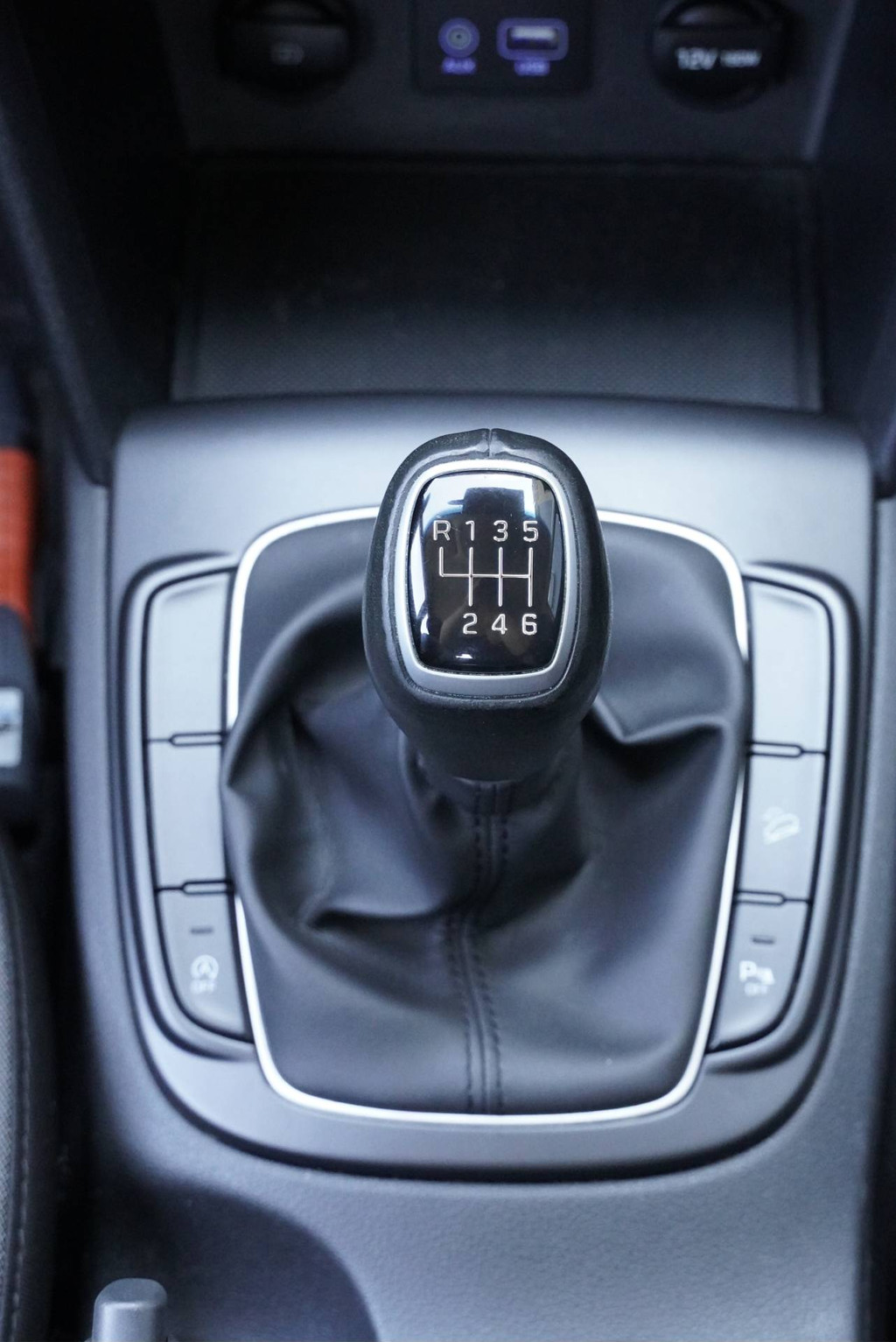 Hyundai Kona (H109VJ) met abonnement