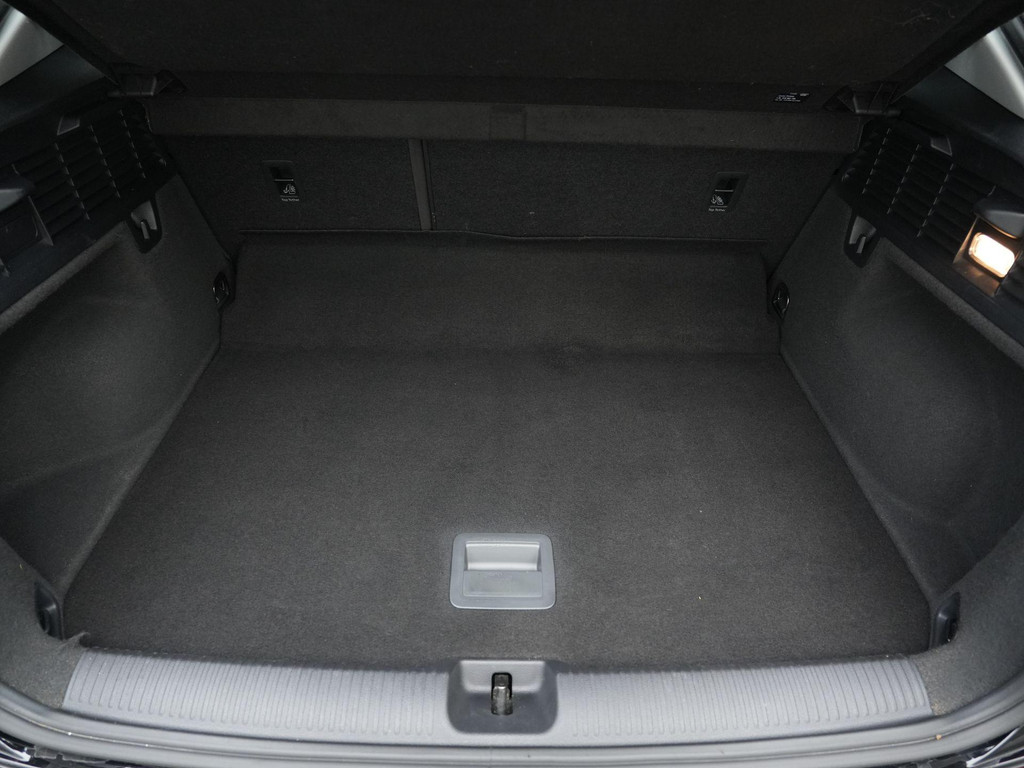 Audi Q2 (P218SV) met abonnement
