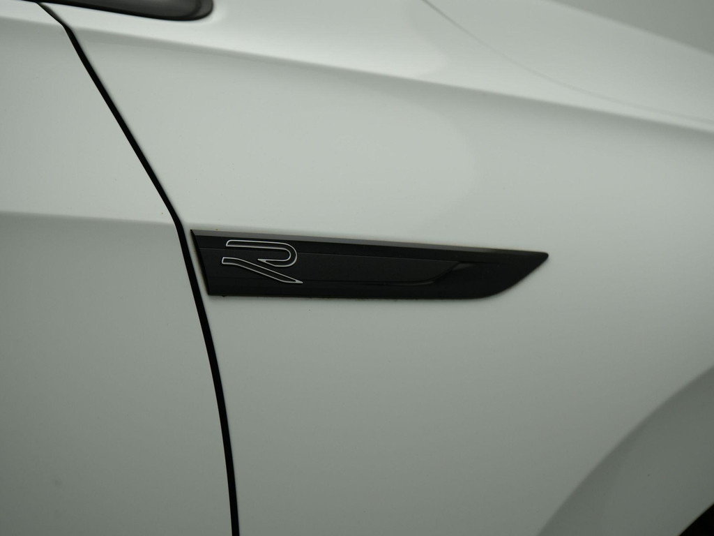 Volkswagen Golf (N825NN) met abonnement