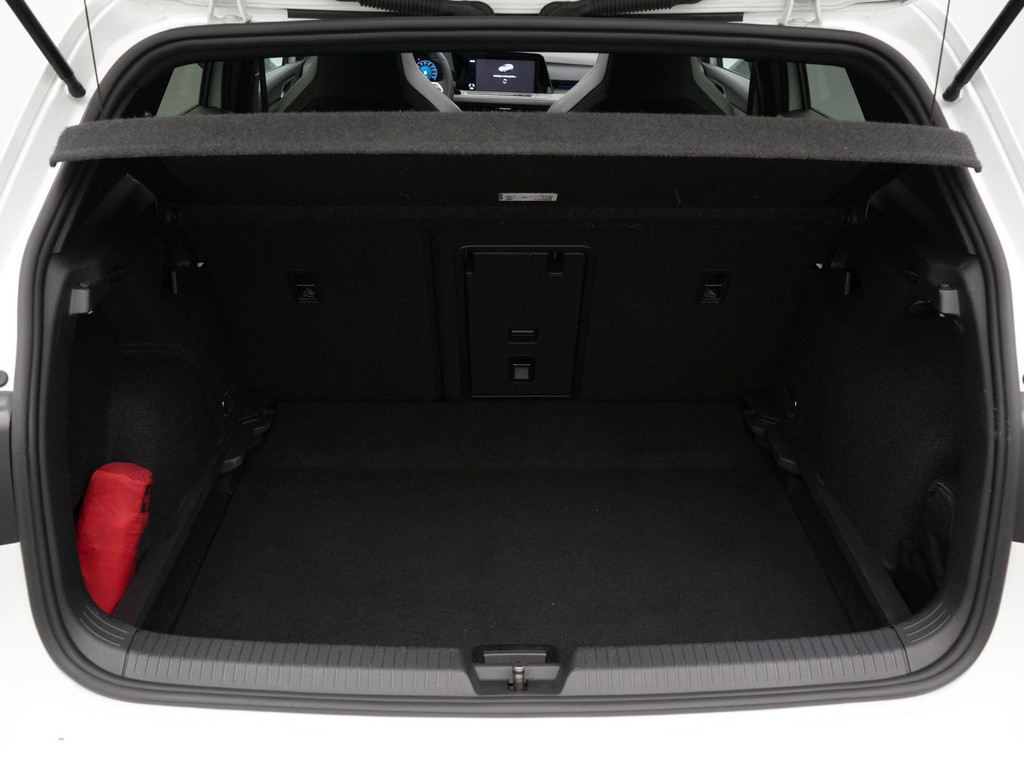 Volkswagen Golf (N825NN) met abonnement