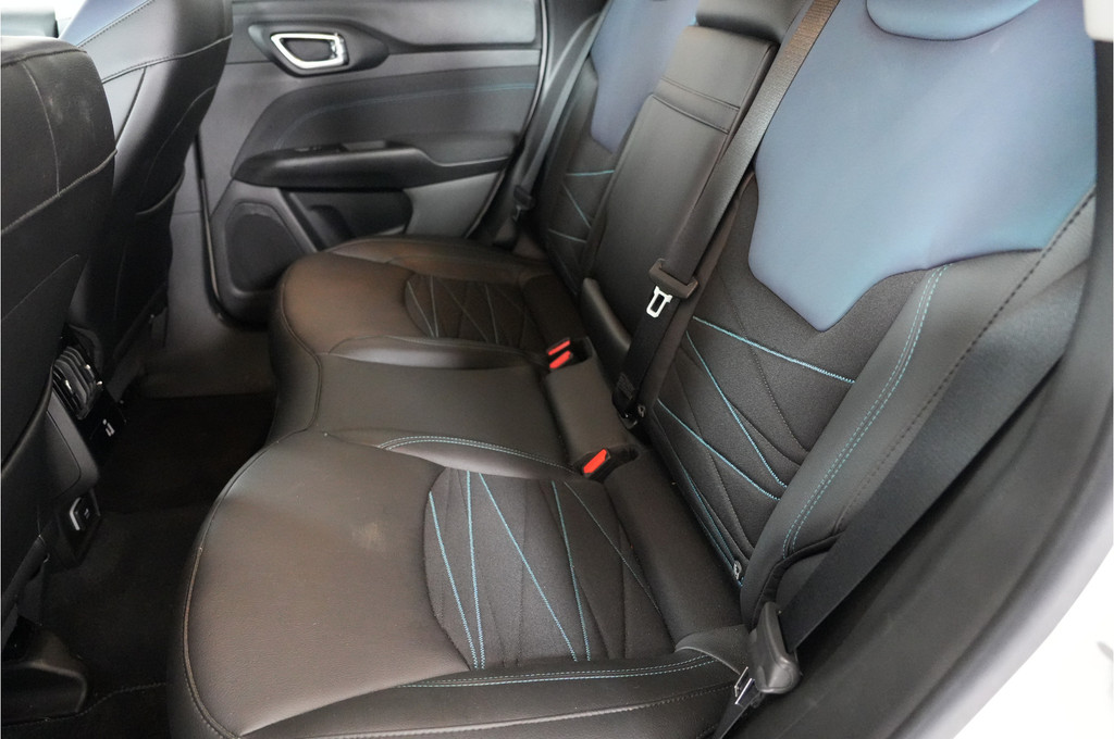 Jeep Compass (JNB65R) met abonnement