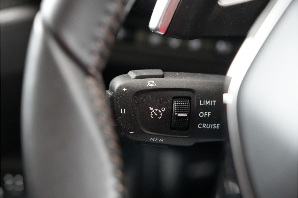 Peugeot 3008 (JXB76Z) met abonnement