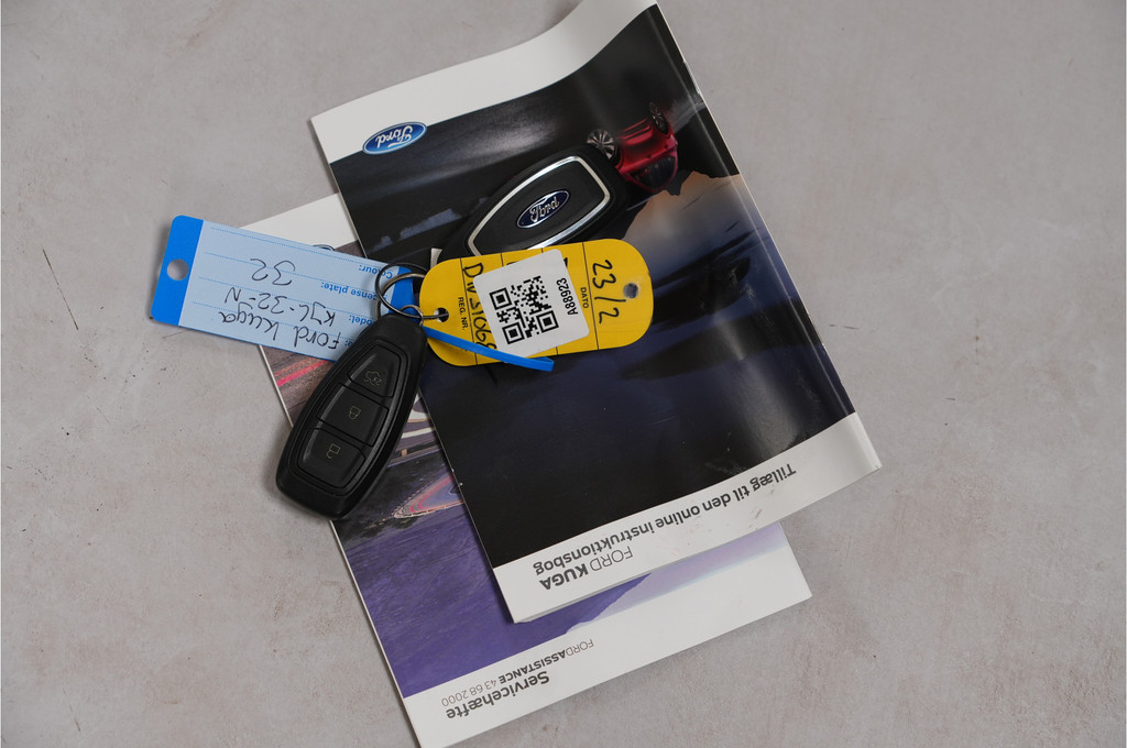Ford Kuga (KJL32N) met abonnement