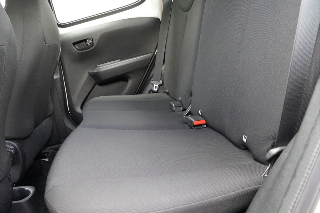 Peugeot 108 (H066DP) met abonnement