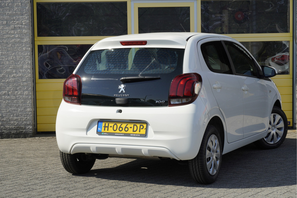 Peugeot 108 (H066DP) met abonnement