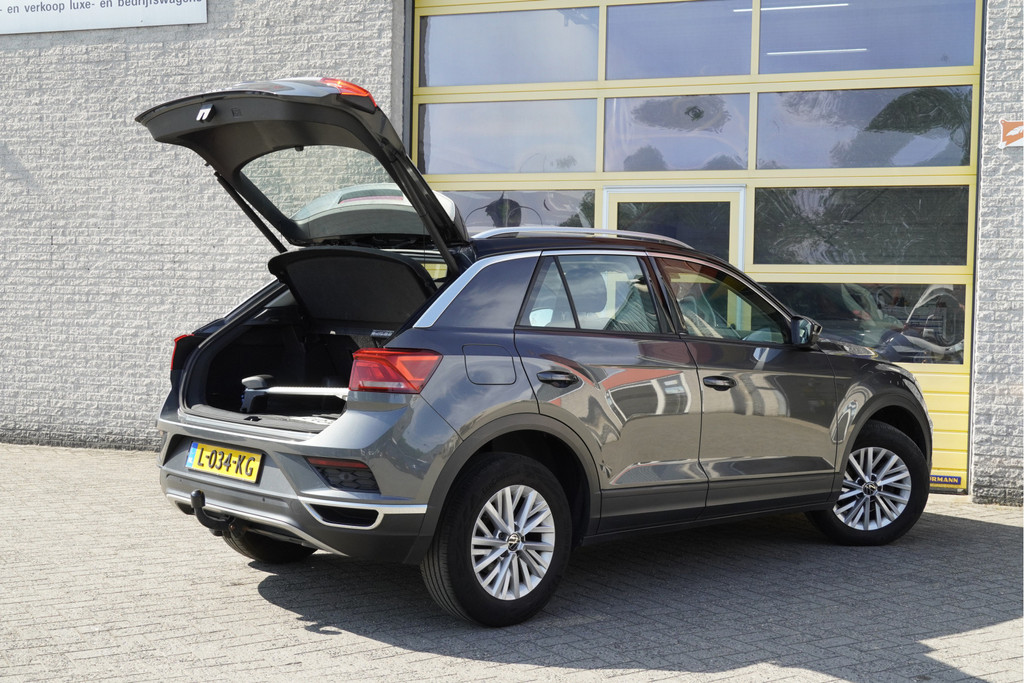 Volkswagen T-Roc (L034KG) met abonnement