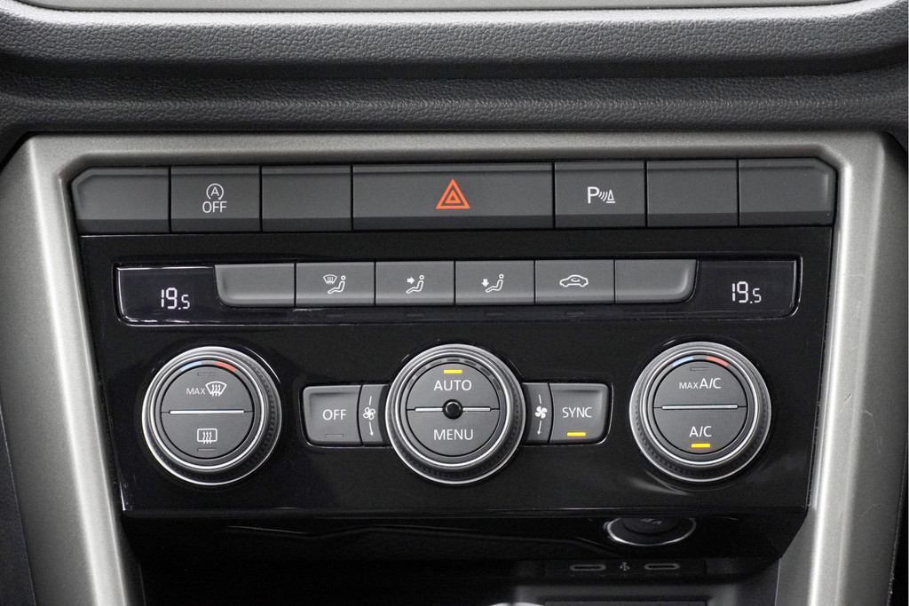 Volkswagen T-Roc (L034KG) met abonnement