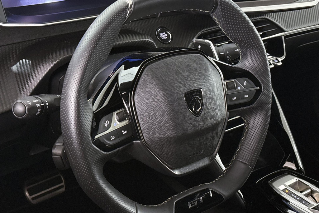 Peugeot 208 (HKS55H) met abonnement