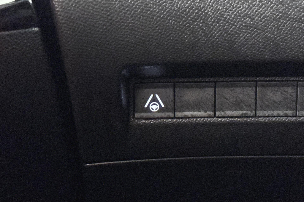 Peugeot 208 (HGF48G) met abonnement