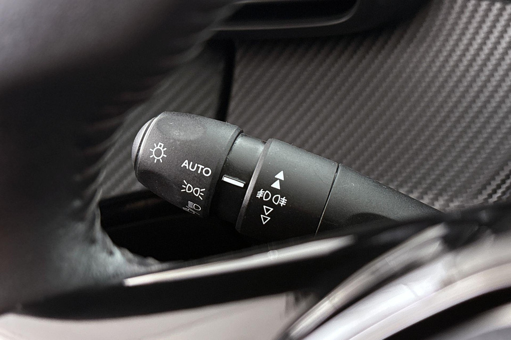 Peugeot 2008 (N527FT) met abonnement