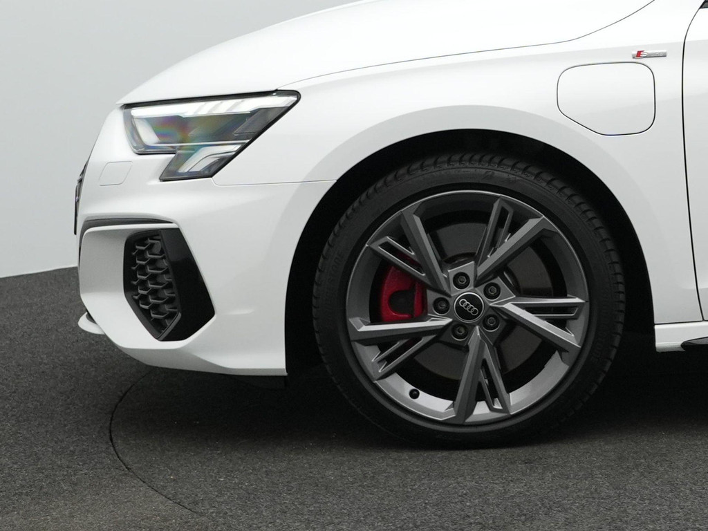 Audi A3 (JRL43R) met abonnement