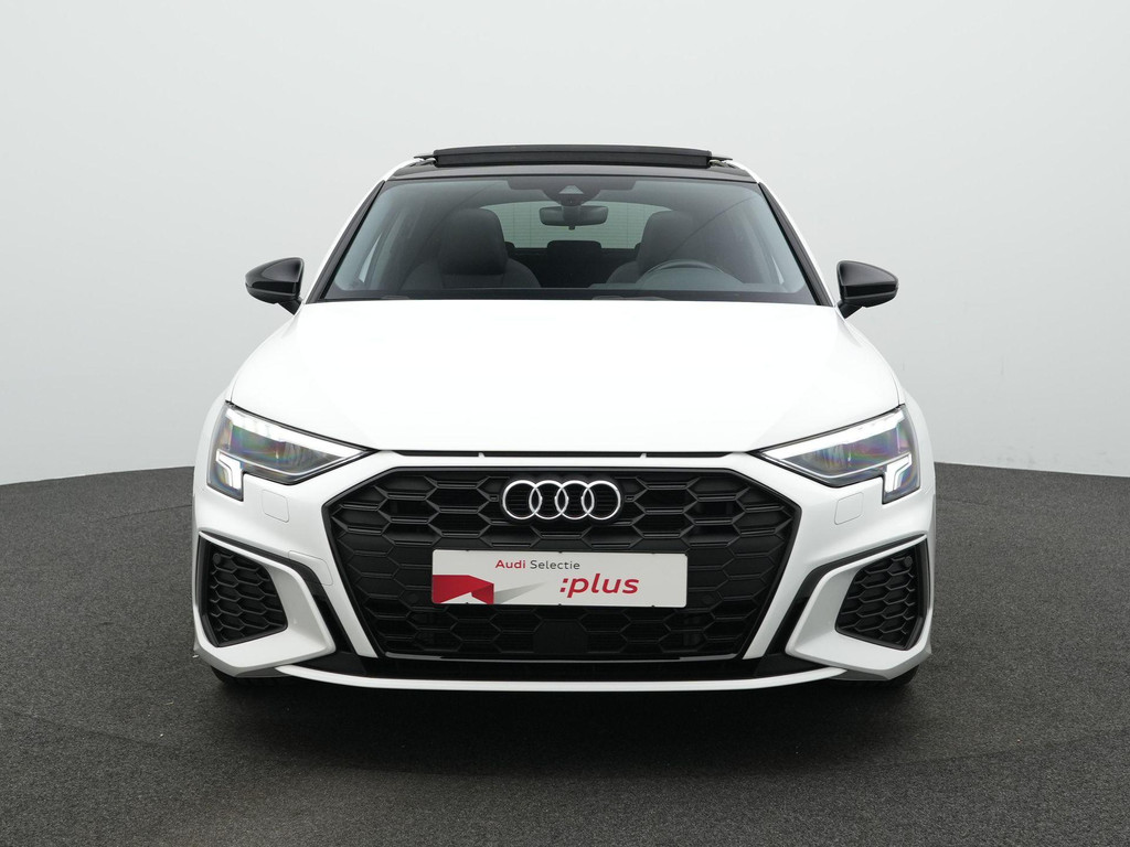 Audi A3 (JRL43R) met abonnement