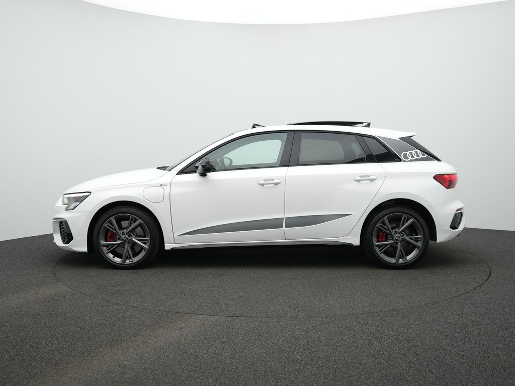 Audi A3 (JRL43R) met abonnement
