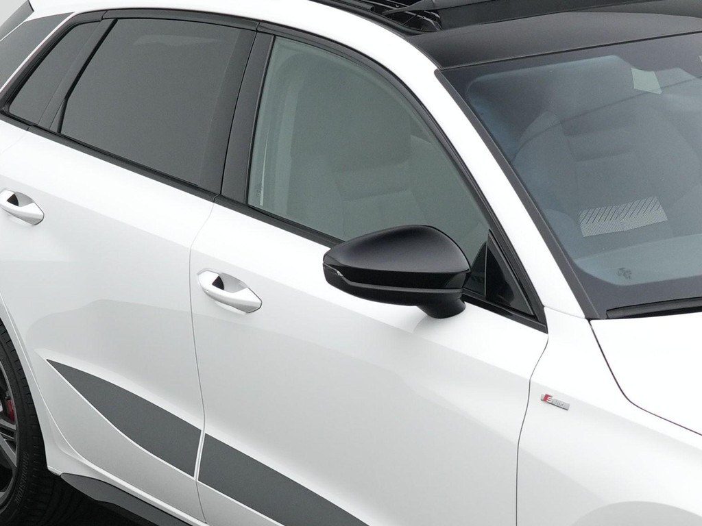 Audi A3 (JRL43R) met abonnement