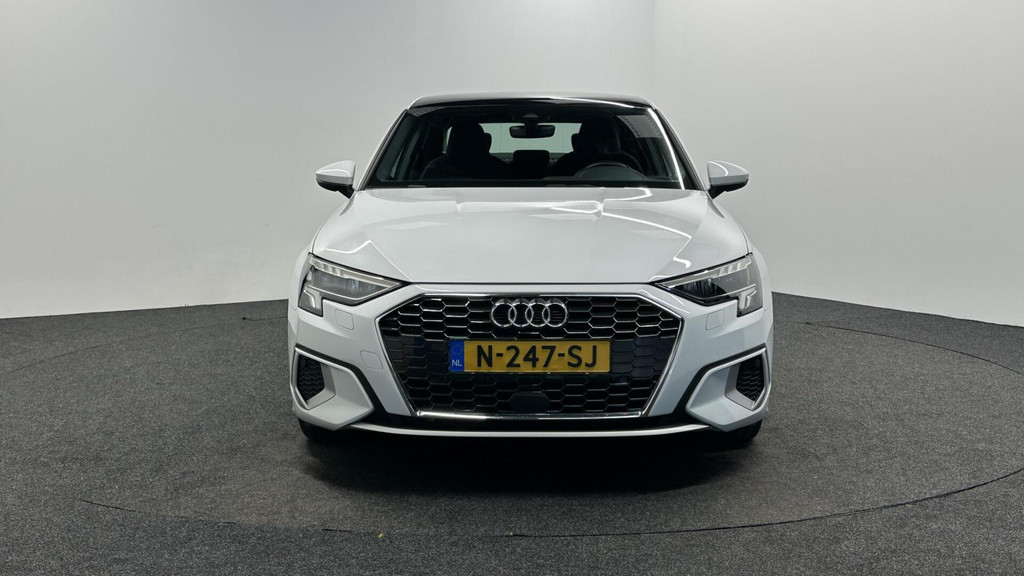 Audi A3 (N247SJ) met abonnement