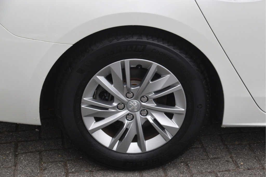 Peugeot 508 (P762KL) met abonnement