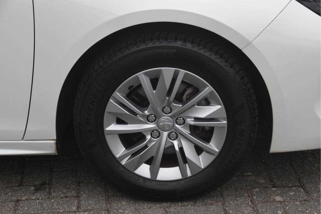 Peugeot 508 (P762KL) met abonnement