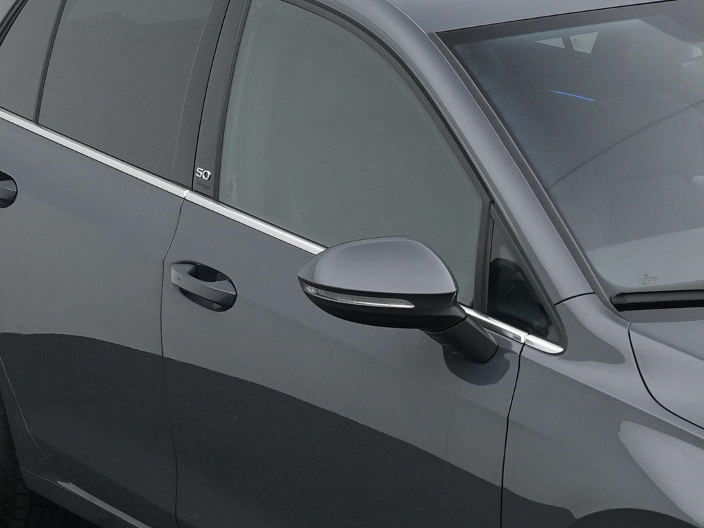Volkswagen Golf (GNB07N) met abonnement
