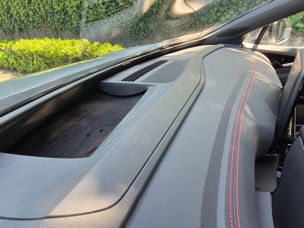 Volkswagen ID.4 (S789LR) met abonnement