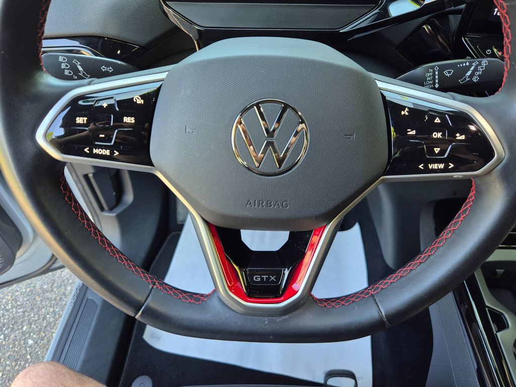 Volkswagen ID.4 (S789LR) met abonnement