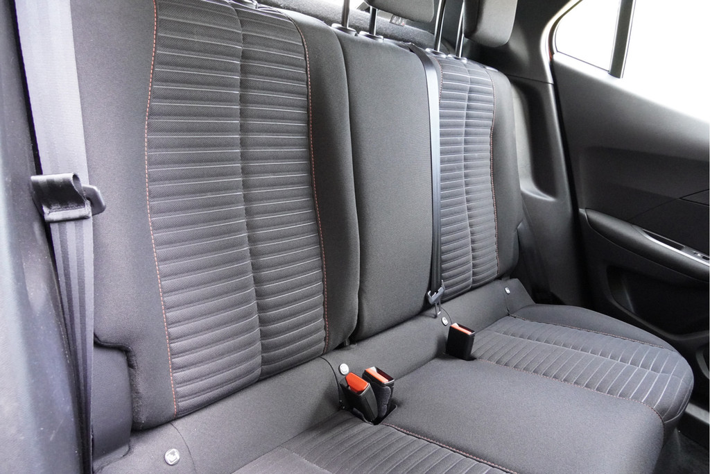 Peugeot 2008 (L853BV) met abonnement