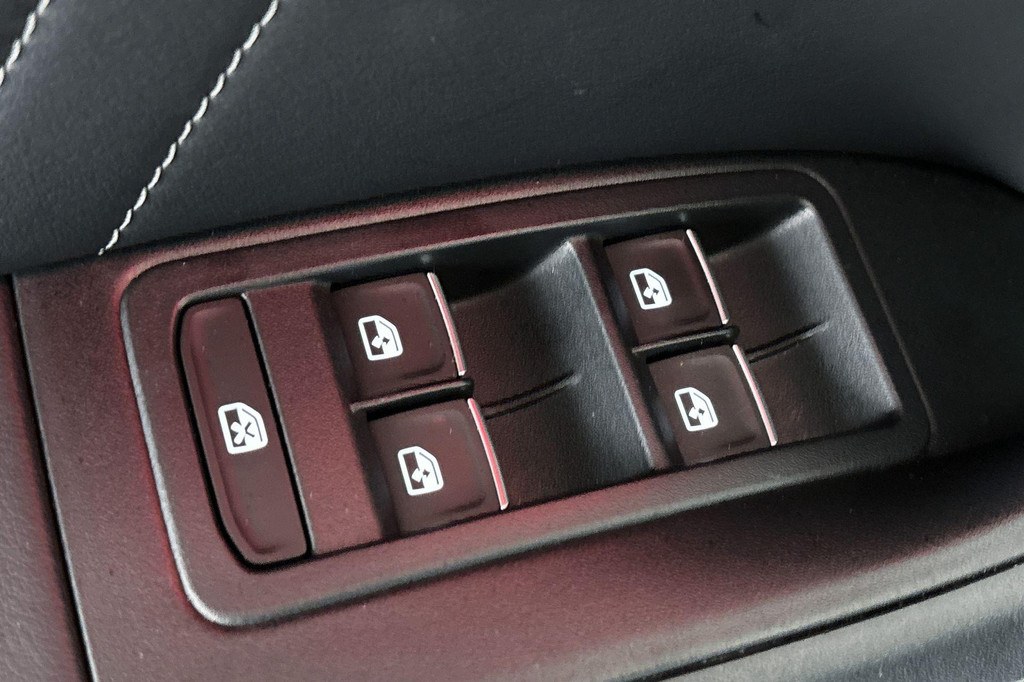Seat Ateca (P223NT) met abonnement