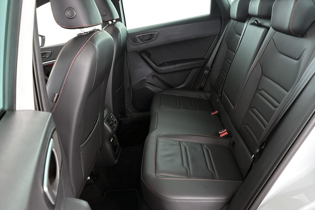 Seat Ateca (P223NT) met abonnement