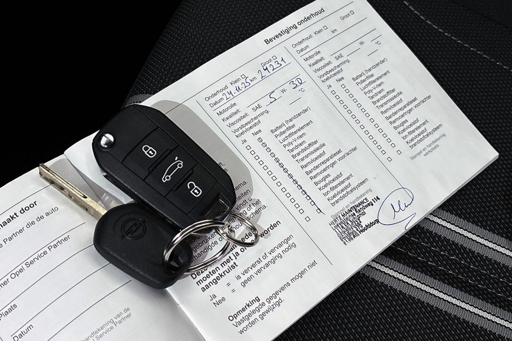 Opel Corsa (HNR31V) met abonnement
