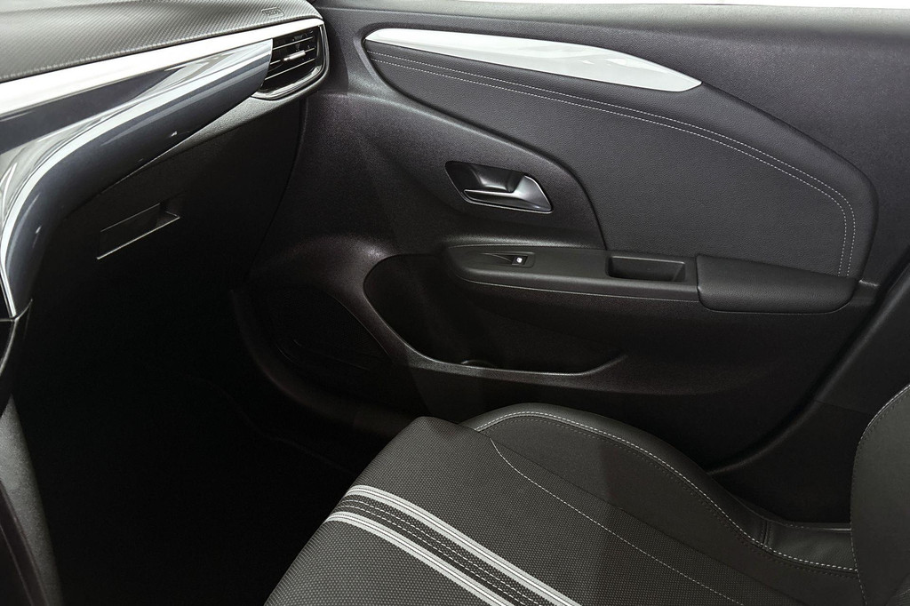 Opel Corsa (HNR31V) met abonnement