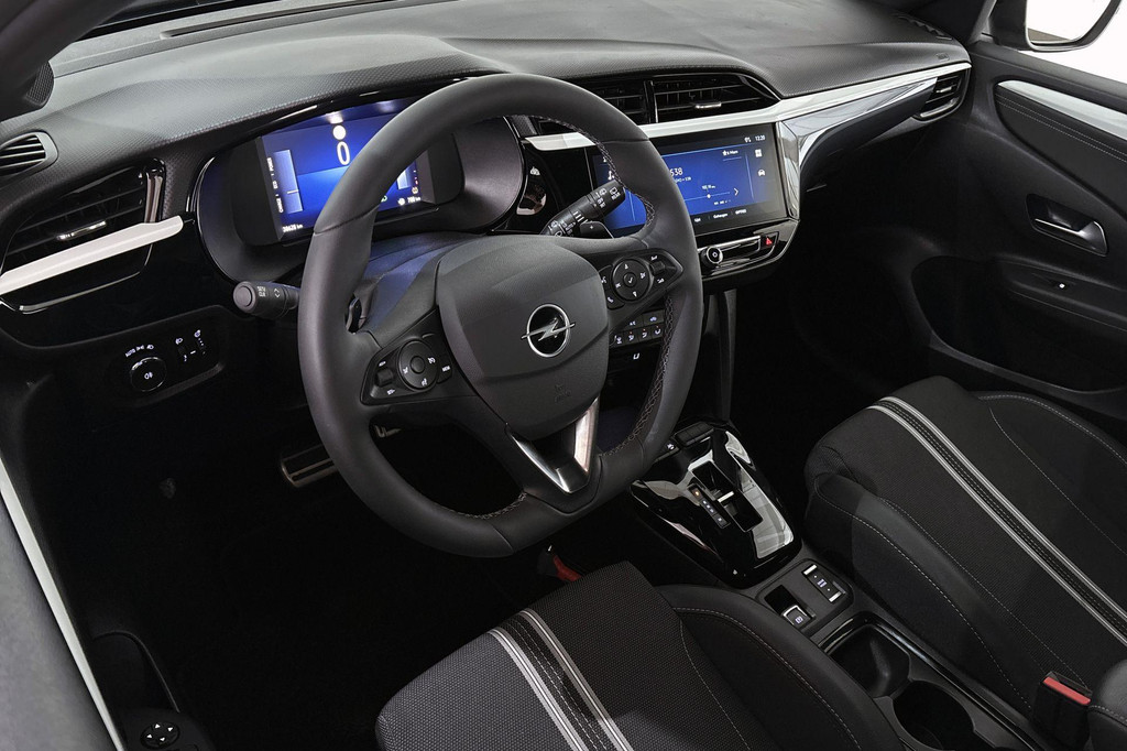 Opel Corsa (HNR31V) met abonnement