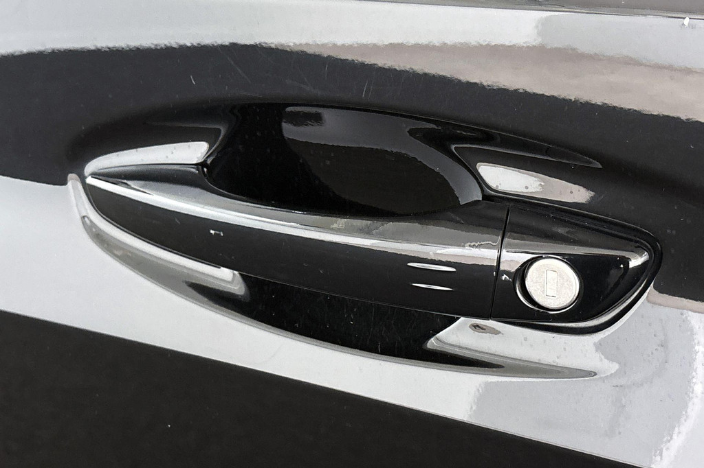 Peugeot 208 (S948NF) met abonnement