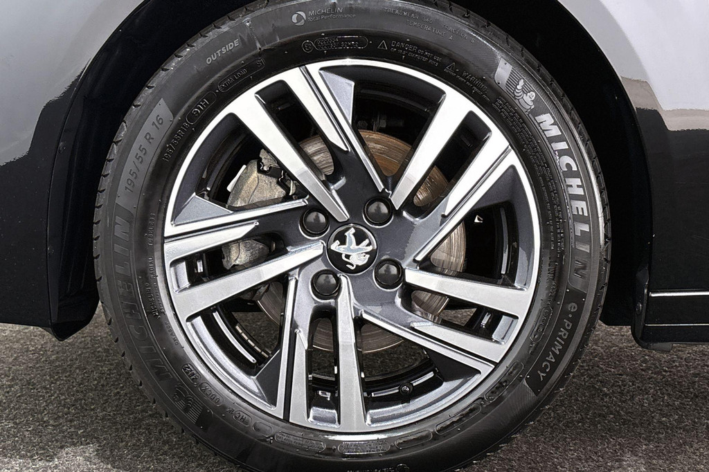 Peugeot 208 (S948NF) met abonnement