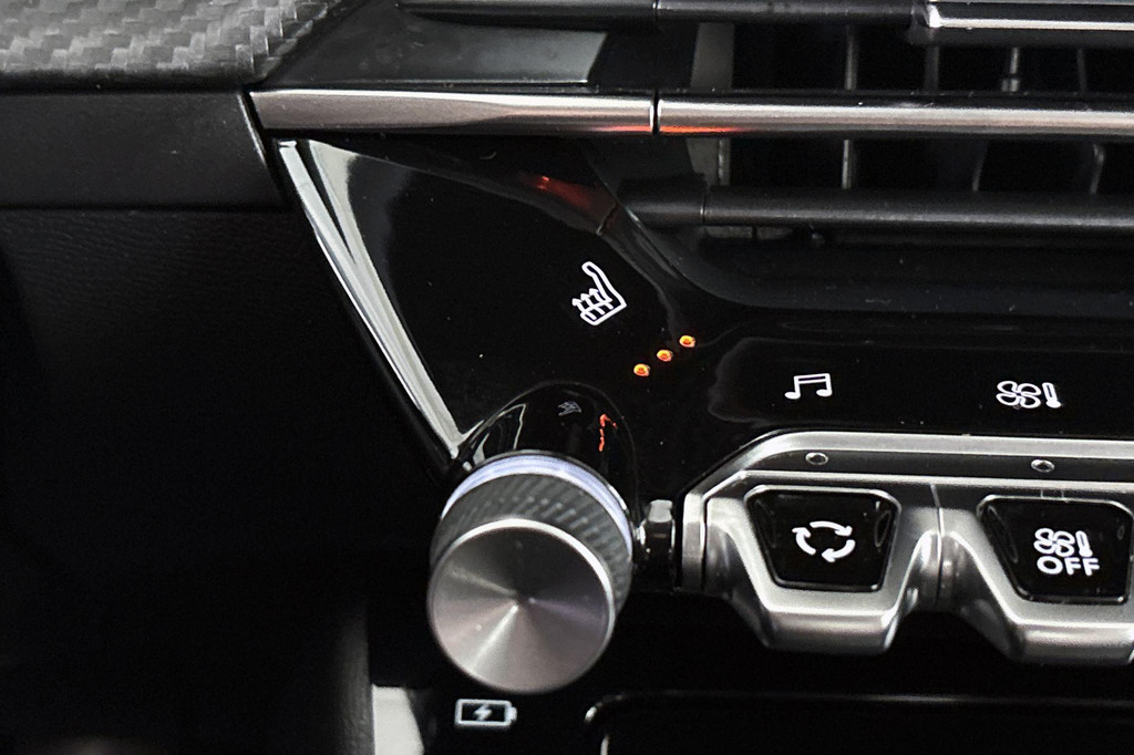 Peugeot 208 (S948NF) met abonnement