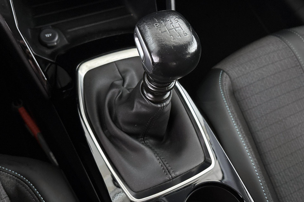 Peugeot 208 (S948NF) met abonnement