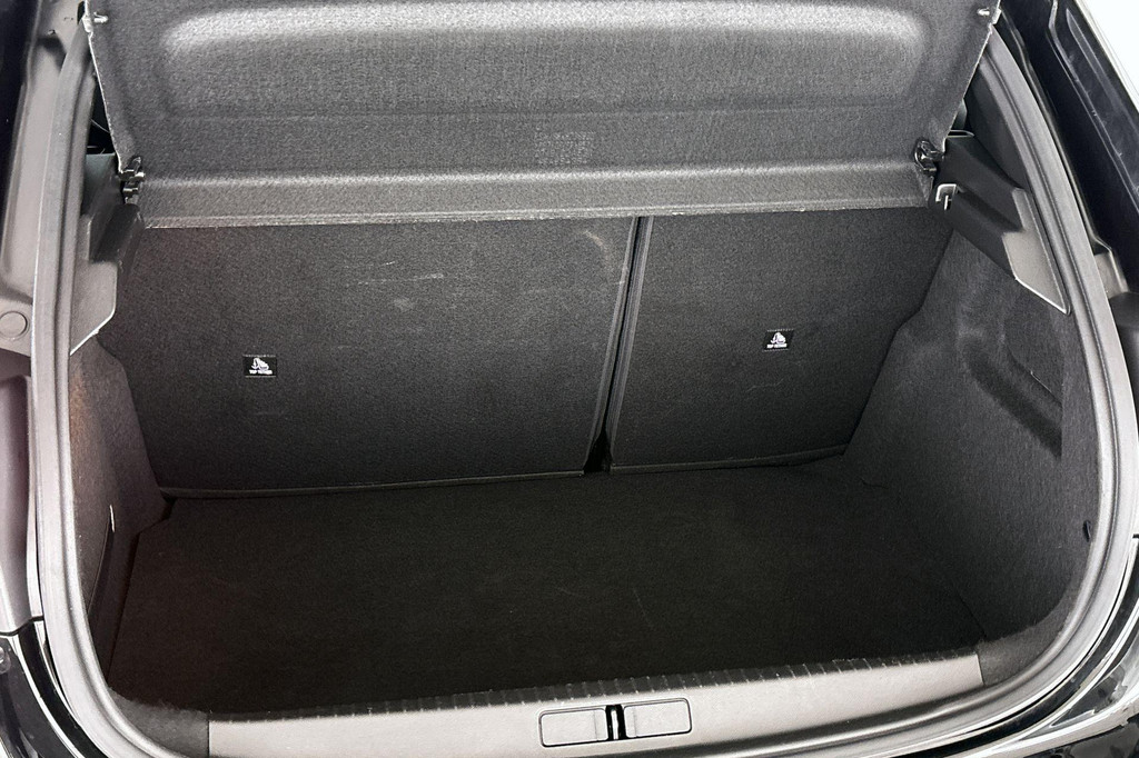 Peugeot 208 (S948NF) met abonnement