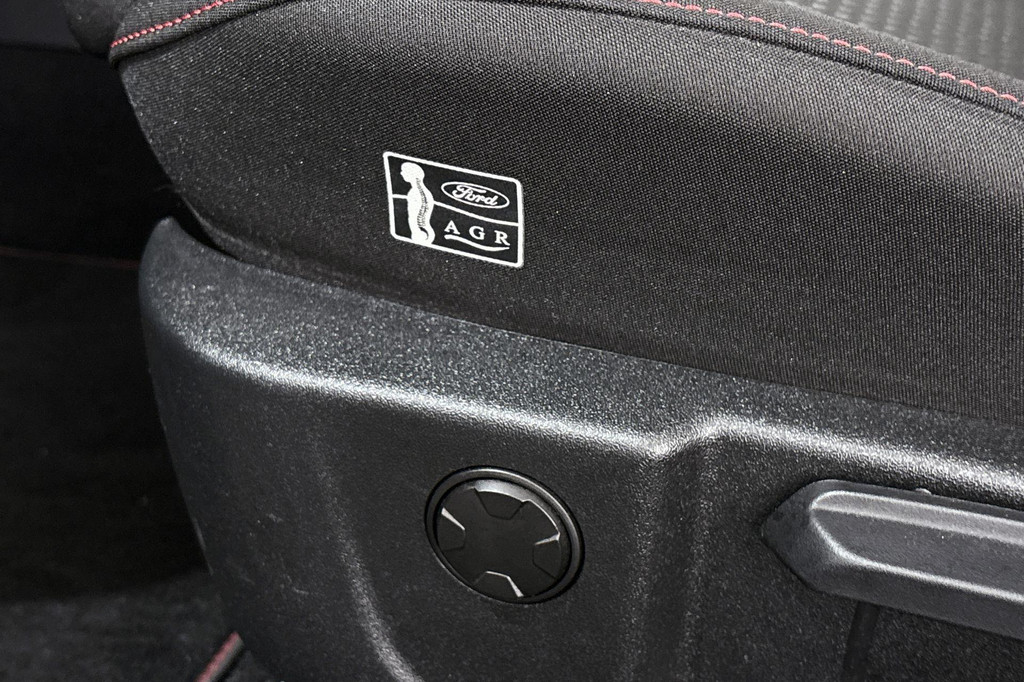 Ford FOCUS Wagon (Z012RD) met abonnement