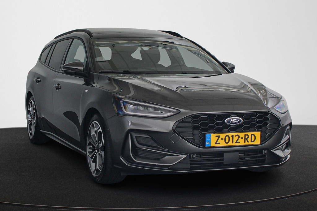 Ford FOCUS Wagon (Z012RD) met abonnement