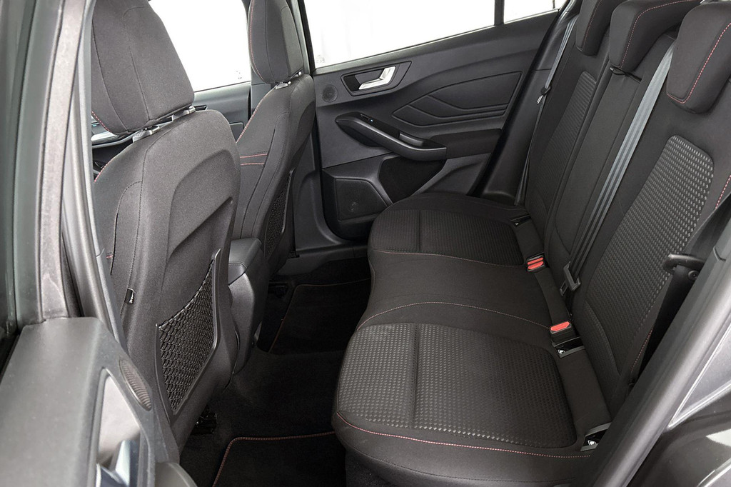 Ford FOCUS Wagon (Z012RD) met abonnement