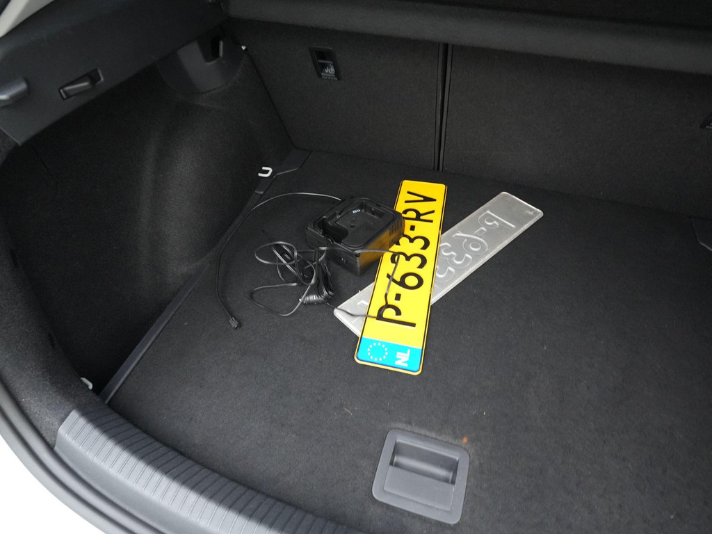 Volkswagen Taigo (P633RV) met abonnement