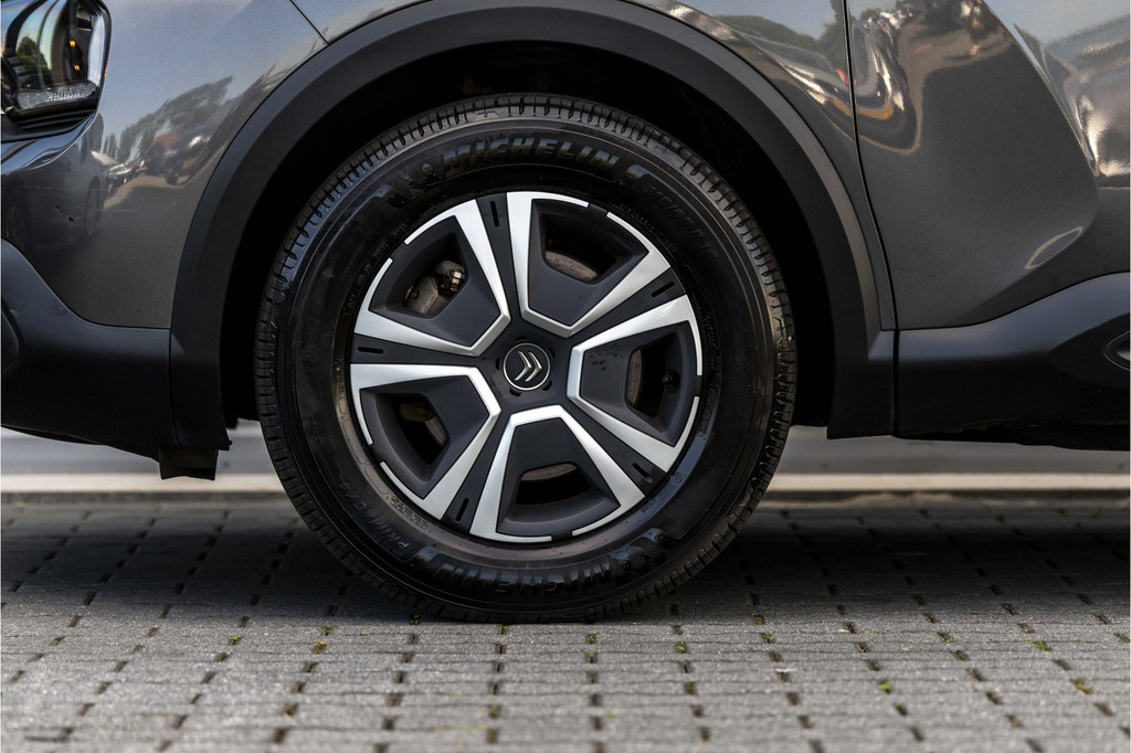 Citroën Ë-C4 (P146XV) met abonnement