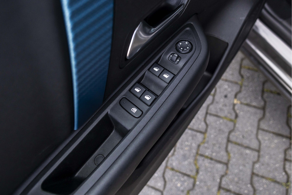 Citroën Ë-C4 (P146XV) met abonnement