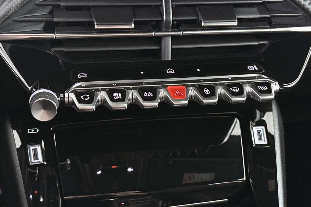 Peugeot e-2008 (HHH83L) met abonnement