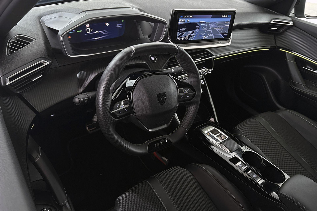 Peugeot e-2008 (HHH83L) met abonnement