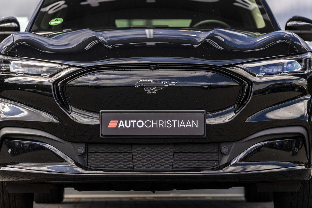 Ford Mustang Mach-E (N388TV) met abonnement