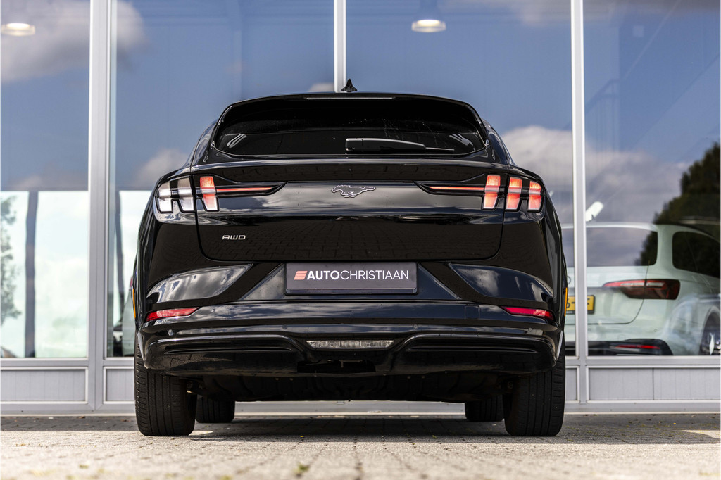 Ford Mustang Mach-E (N388TV) met abonnement