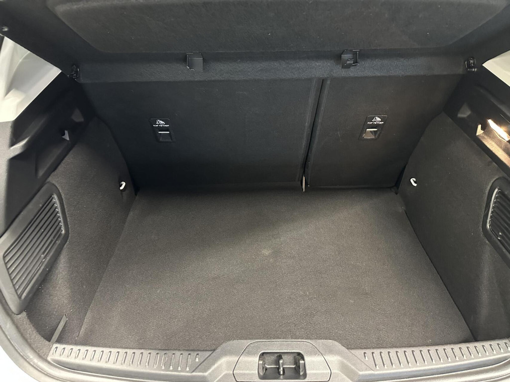Ford Focus (R032JH) met abonnement