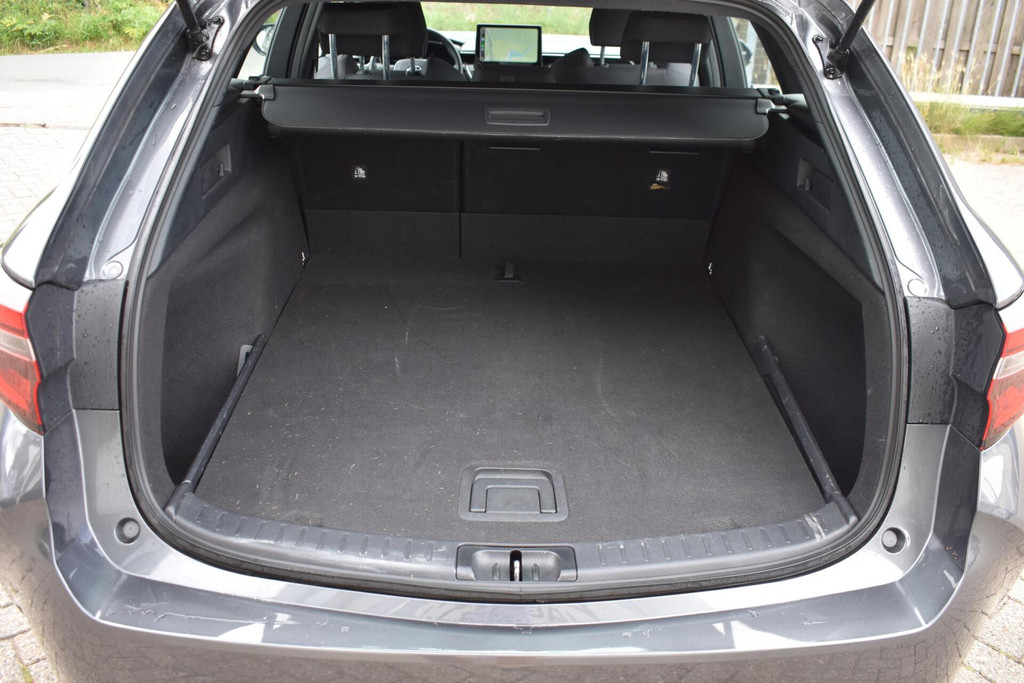 Toyota Corolla Touring Sports (GBJ21V) met abonnement