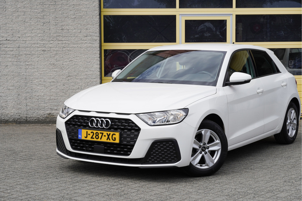 Audi A1 (J287XG) met abonnement